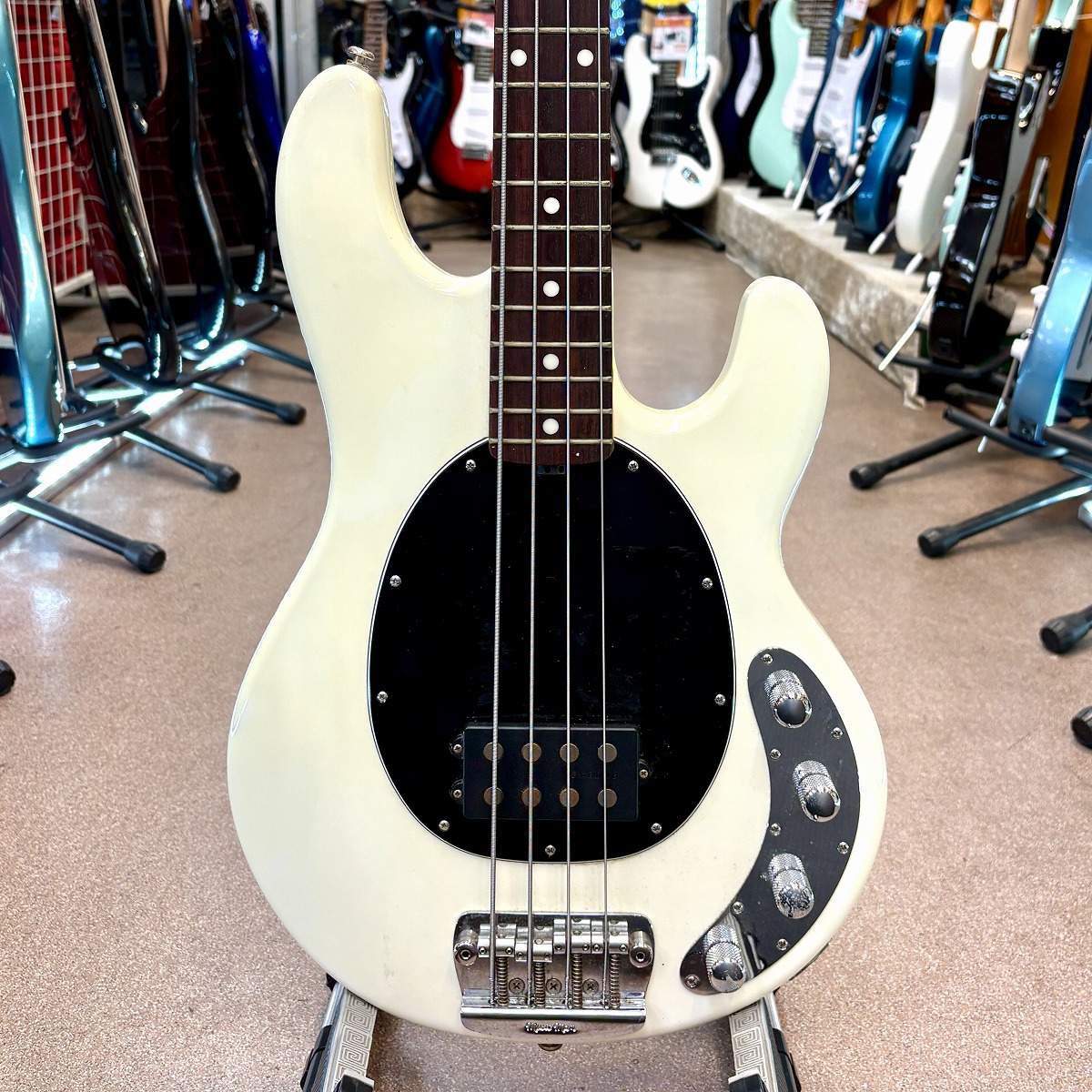 StingRay4　【ミュージックマン,スティングレイ】