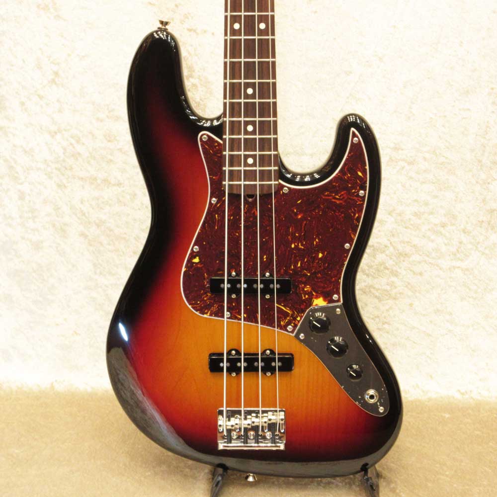 American Professional II Jazz Bass