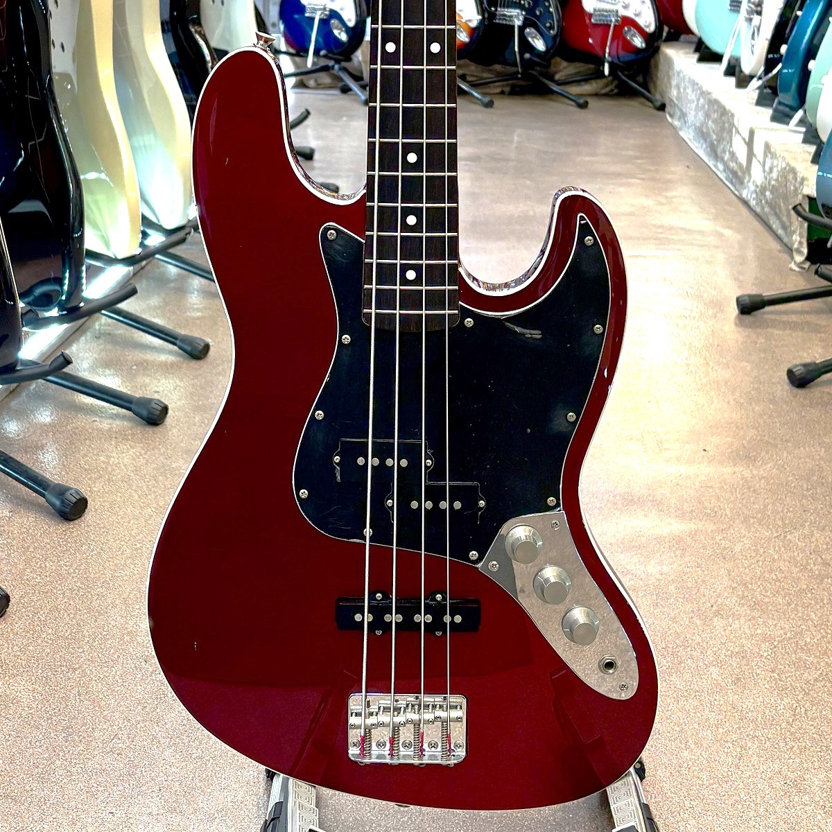 AJB Aerodyne Jazz Bass　2012年製