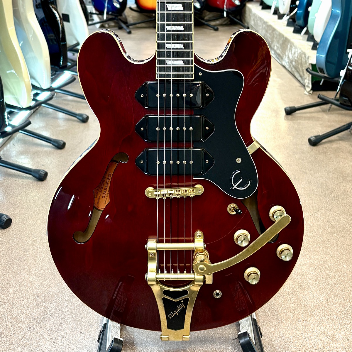 Riviera P93