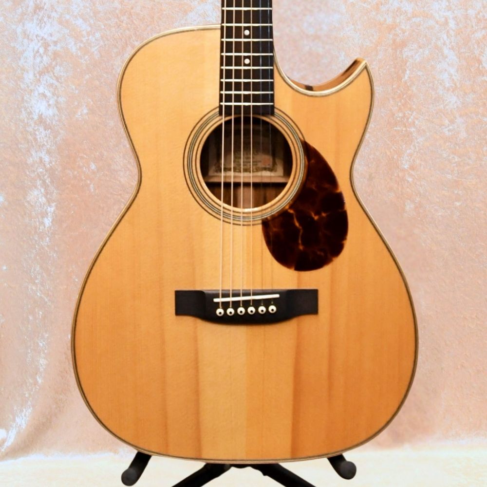E.C.Maple Top CUJA