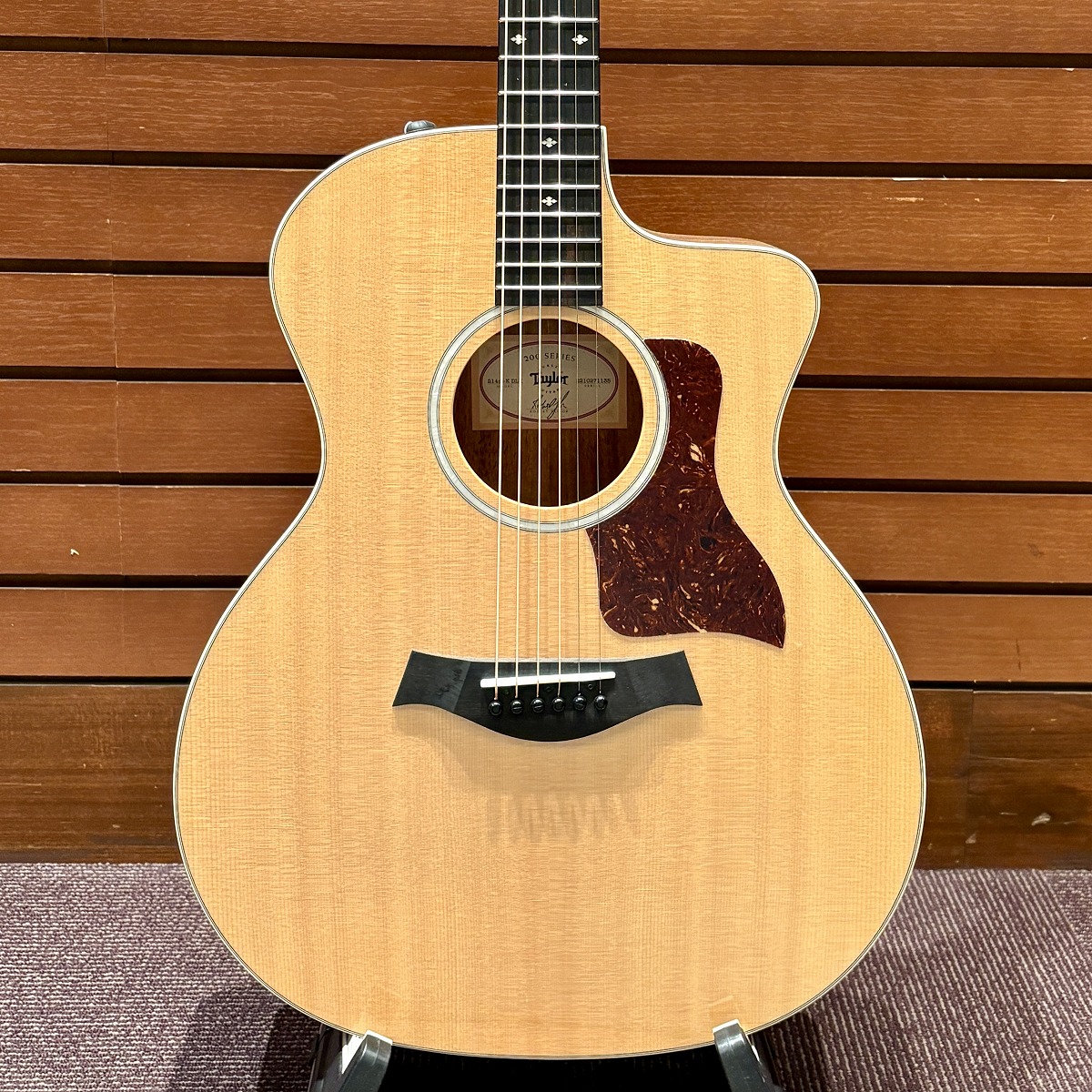 214ce-K DLX