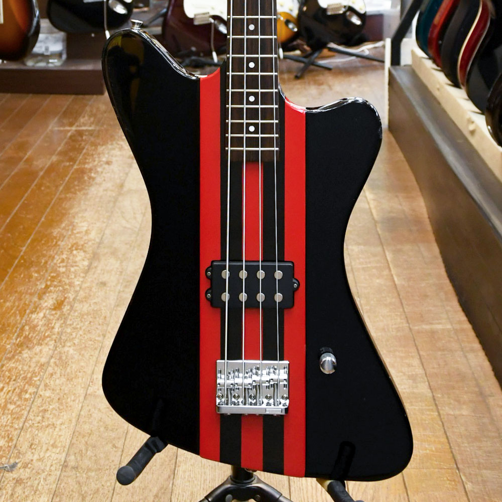 NAOKI THLINES RED