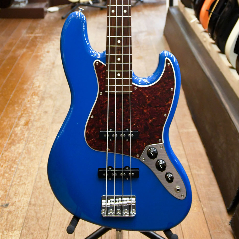Hybrid II Jazz Bass