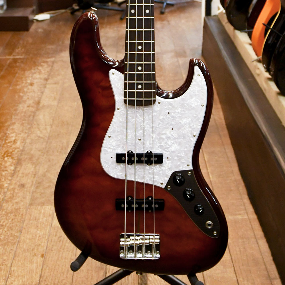 JB62/QT