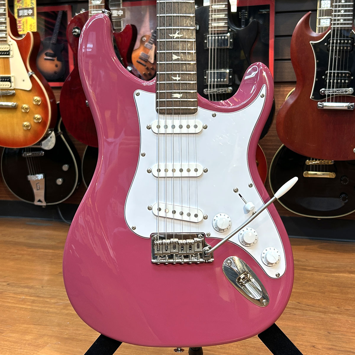 SE Silver Sky 2022年製