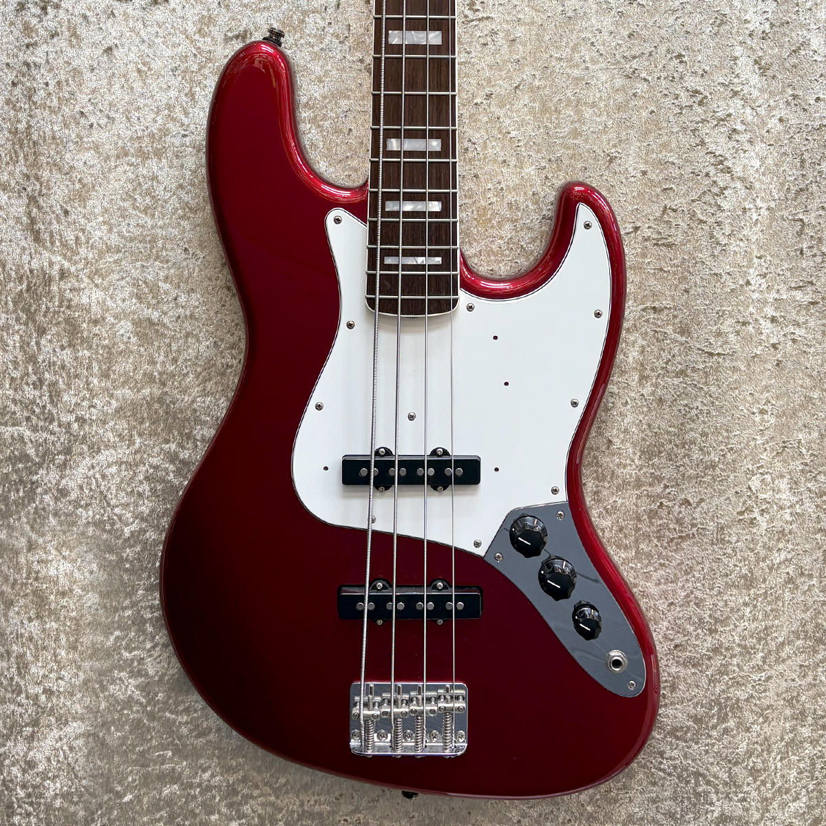 Made in Japan Heritage Late 60s Jazz Bass　2023年製