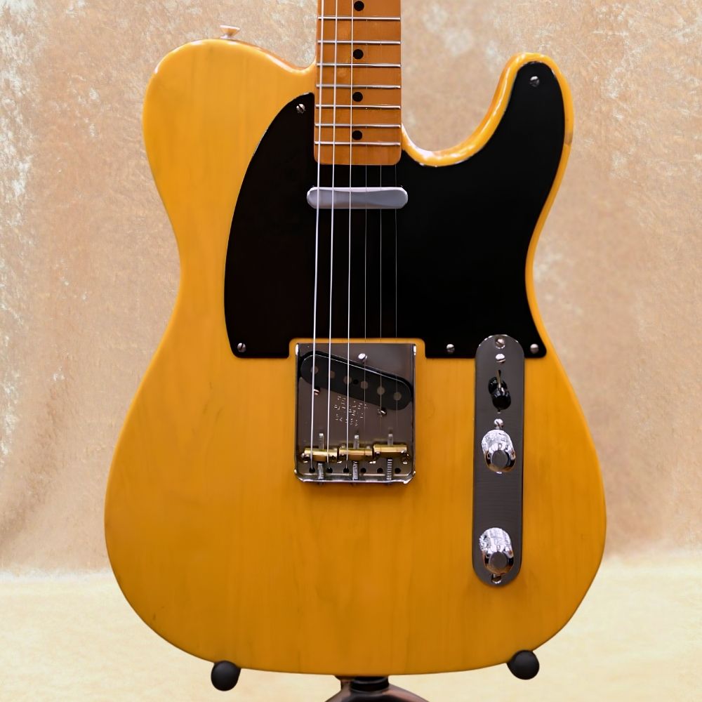 American Vintage 1952 Telecaster Thin Laquer