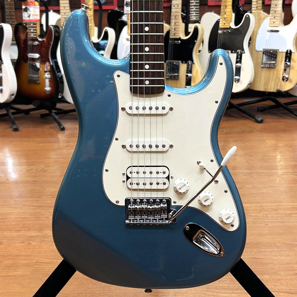 Standard Stratocaster HSS Tint UG 2010年製