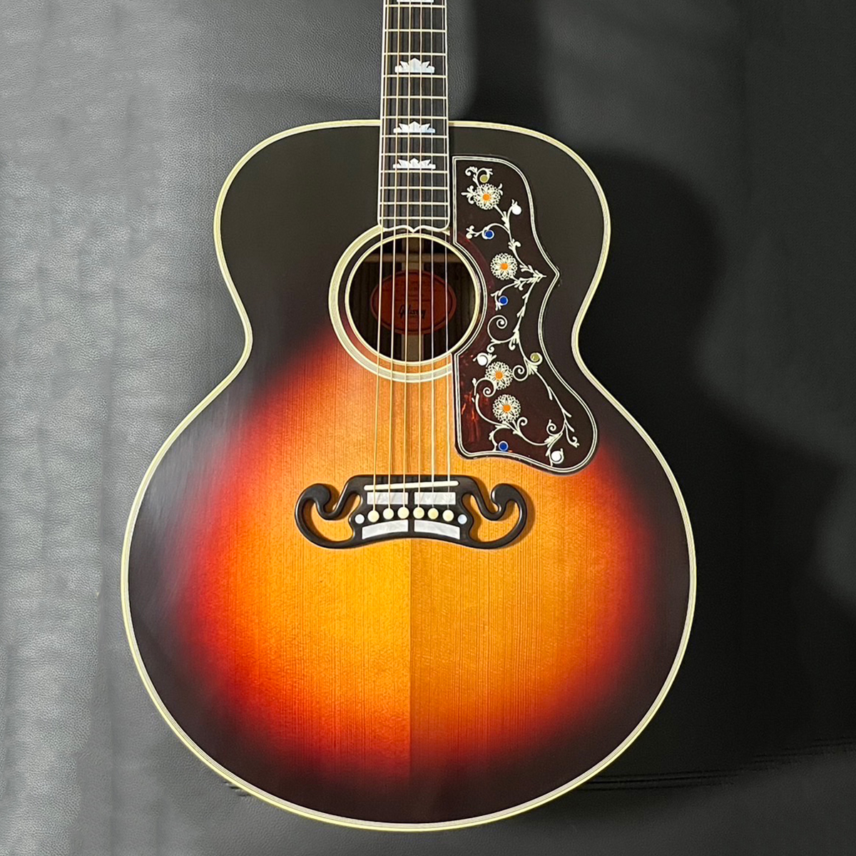Pre-War SJ-200 Roeswood