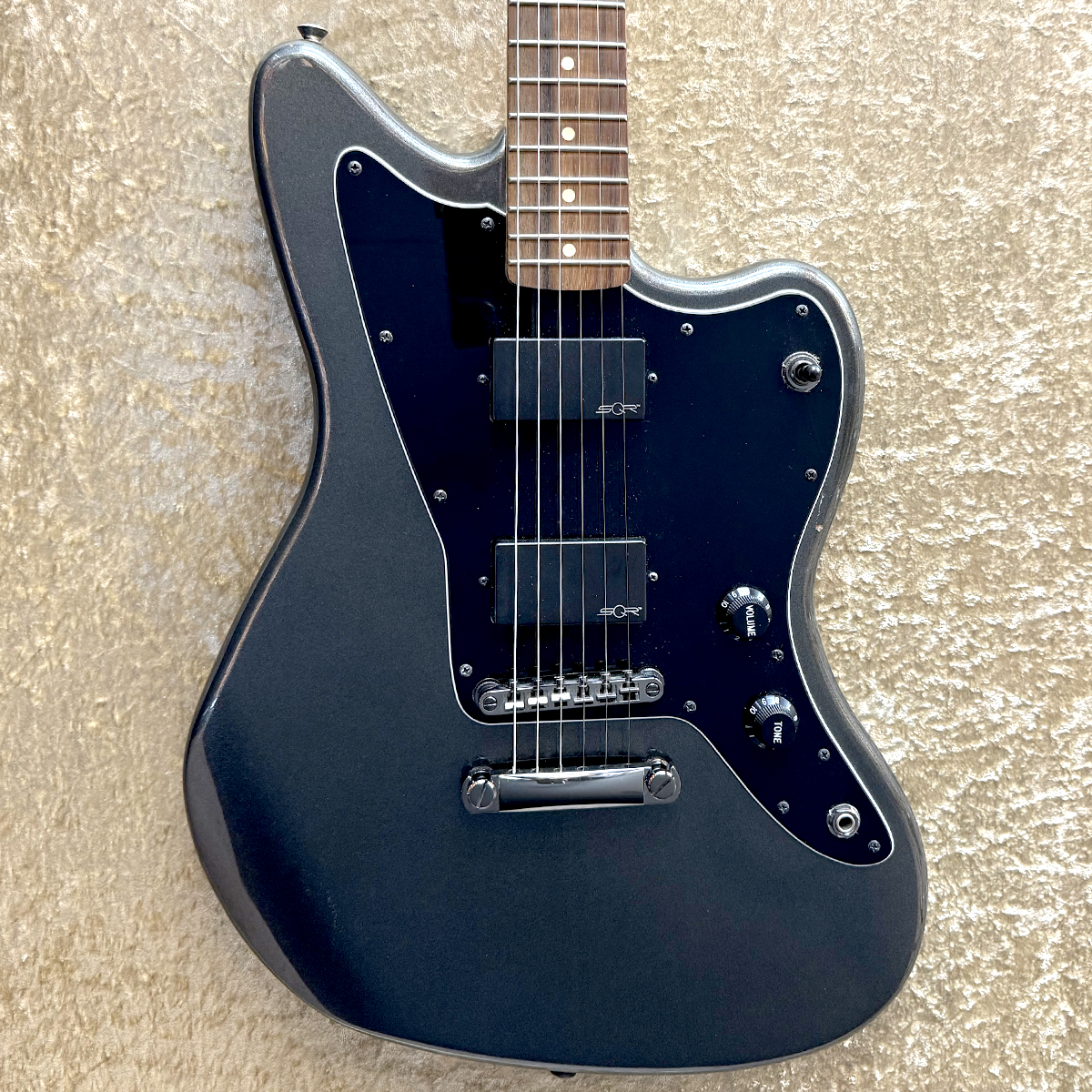 Contemporary Active Jazzmaster