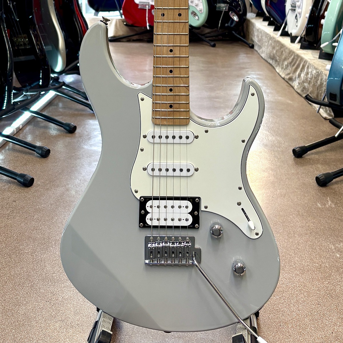 Pacifica 112VM