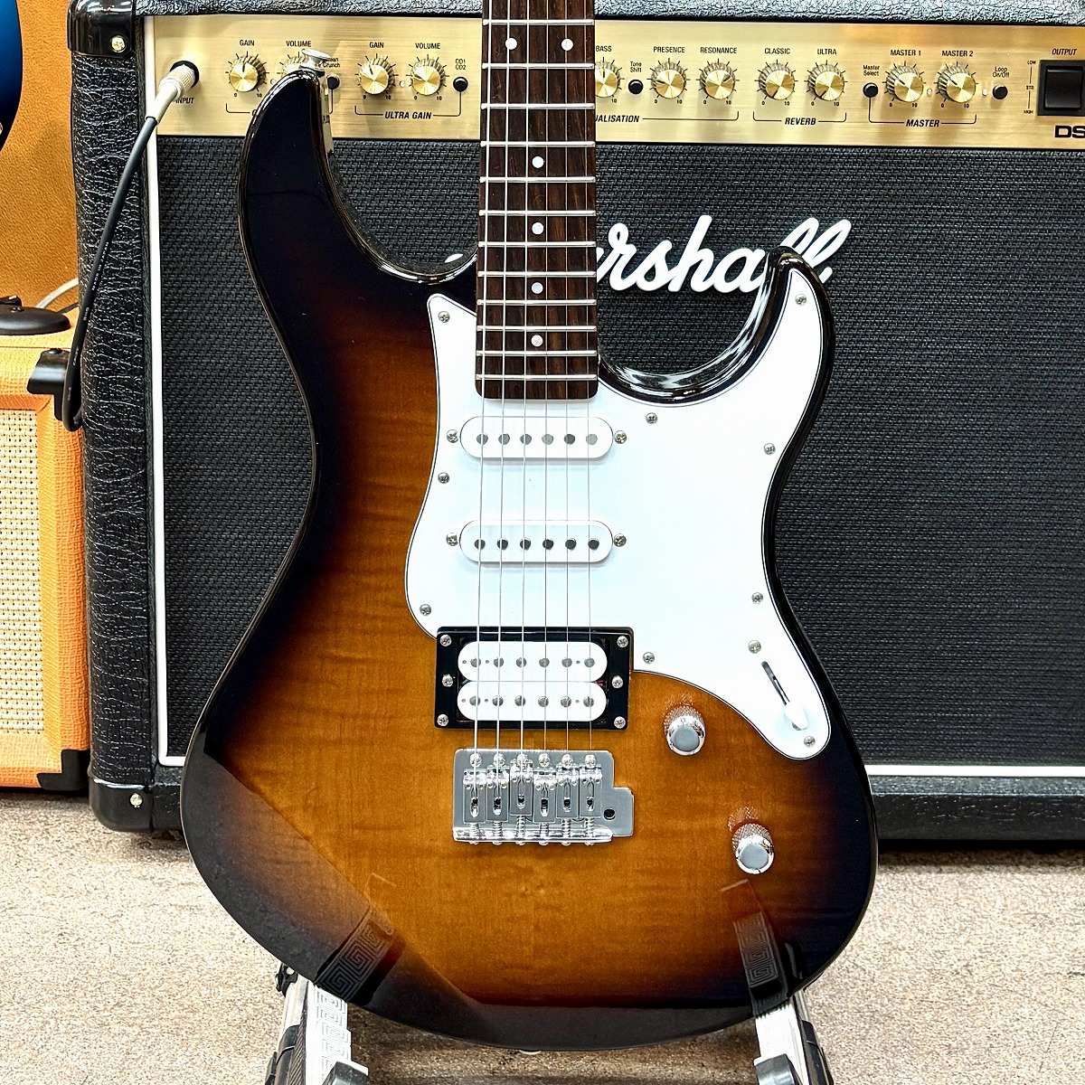 Pacifica 212VFM