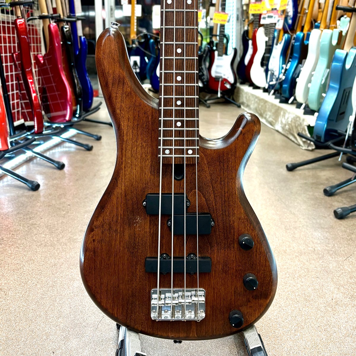 MB-40
