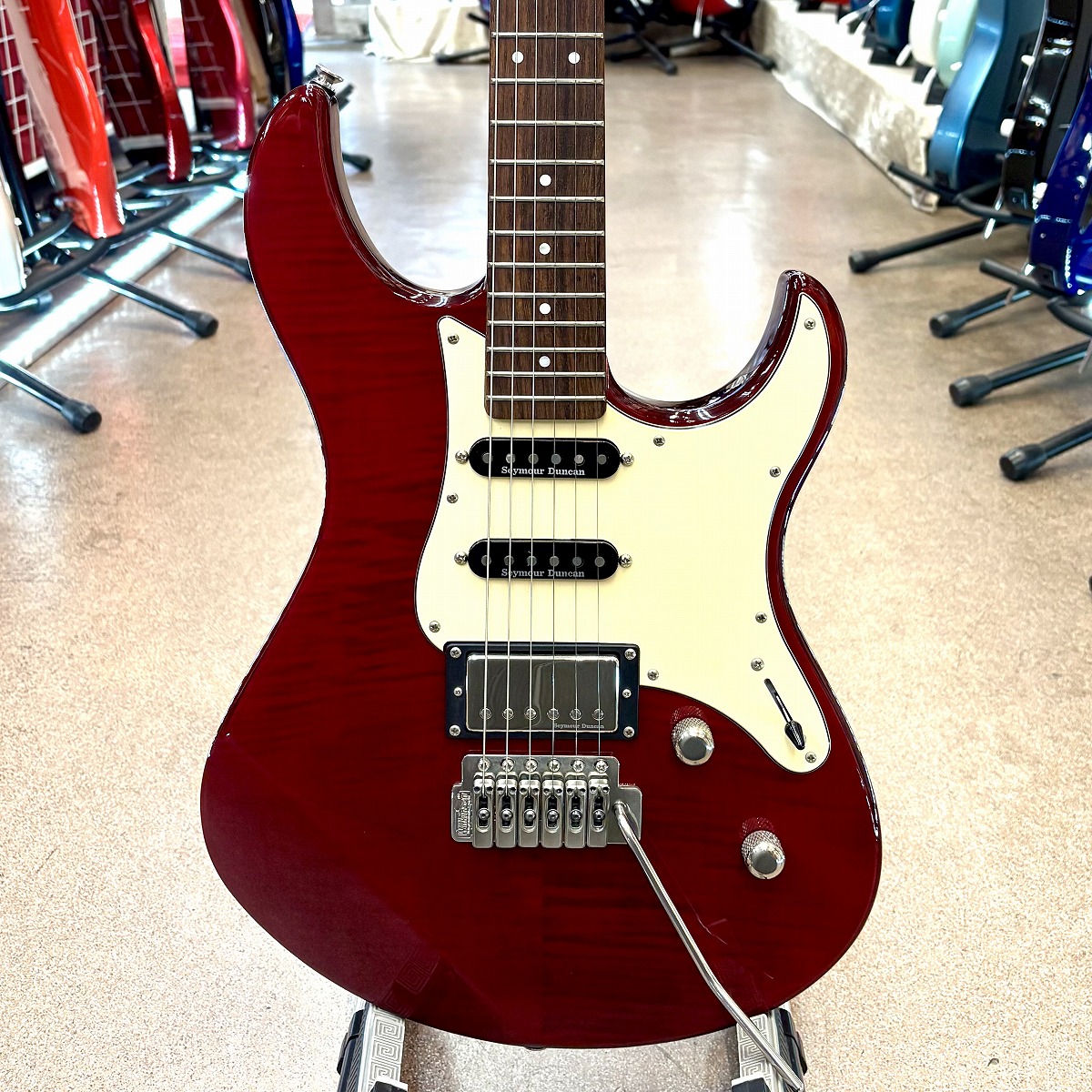 Pacifica612VIIFM