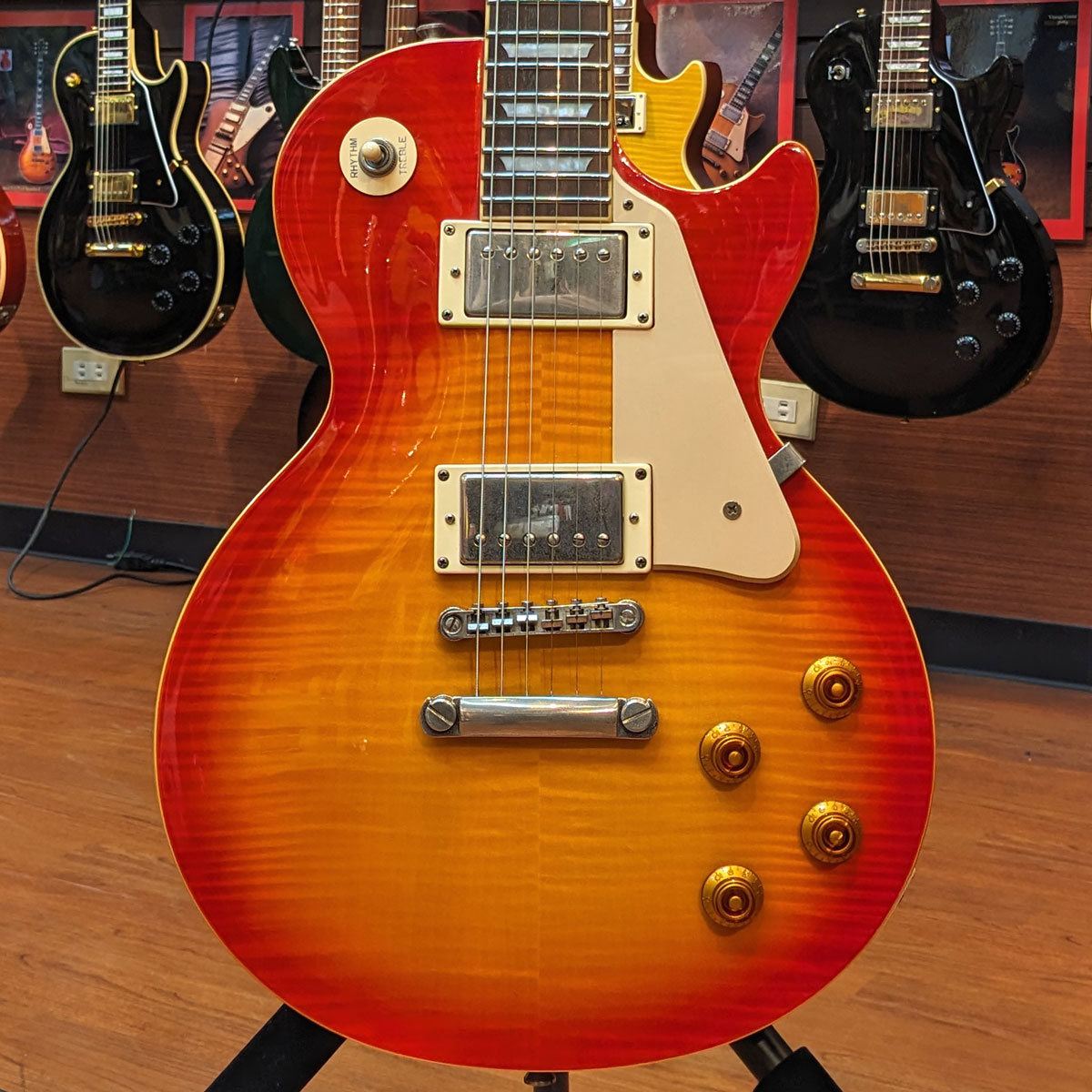 Les Paul Standard Flame Top 2011年製