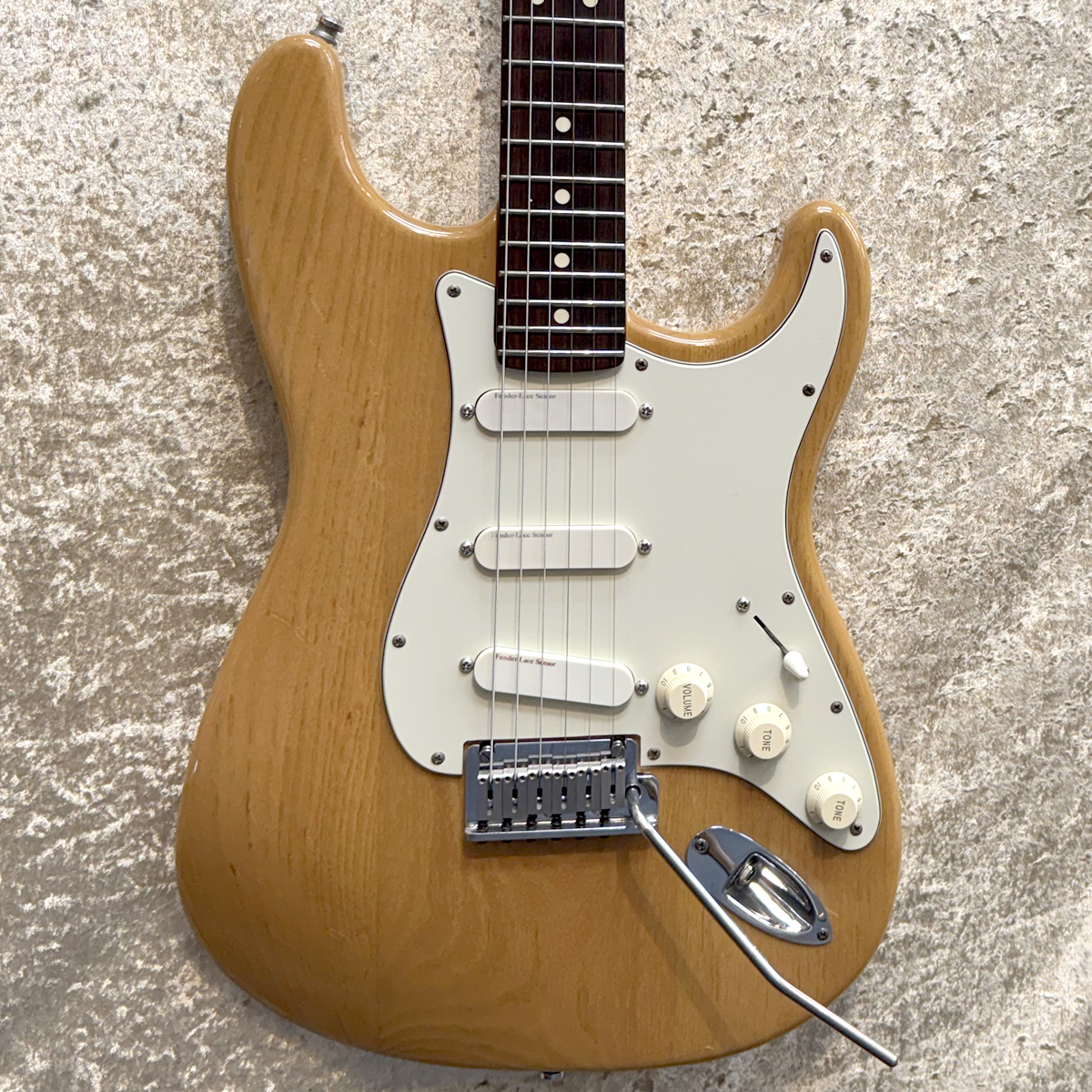 Deluxe Stratocaster Plus