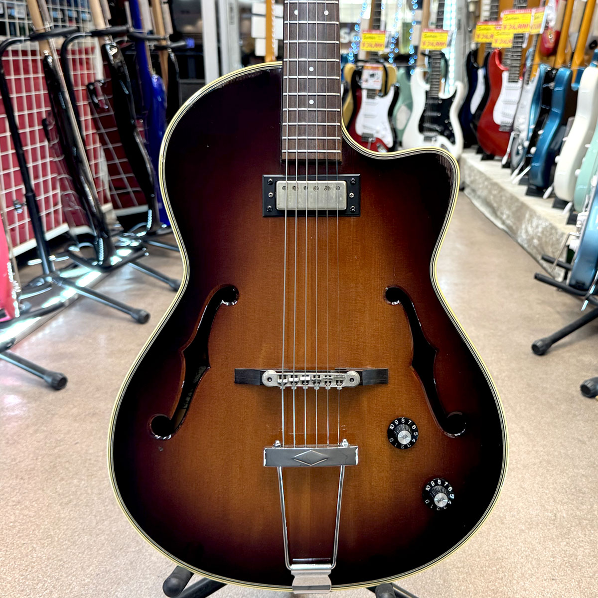 YP-1  1993年製　【アーチトップギター】